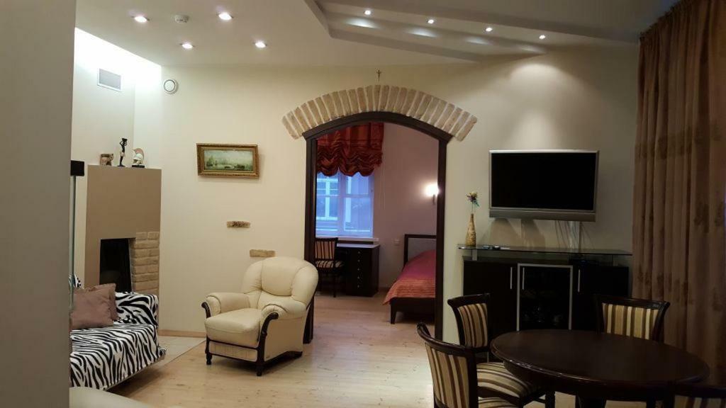 Asmenos Apartamentai Вильнюс Экстерьер фото